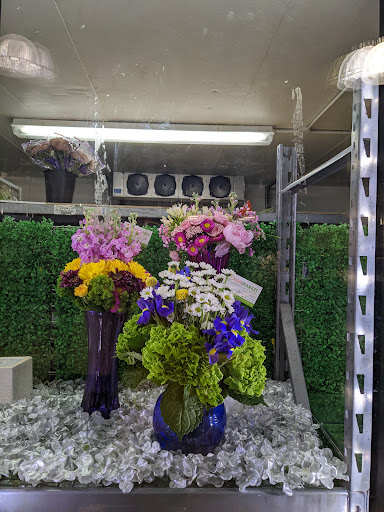 Florería M&M Flower Market And Deco
