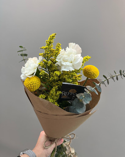 Refinnej Floral Design